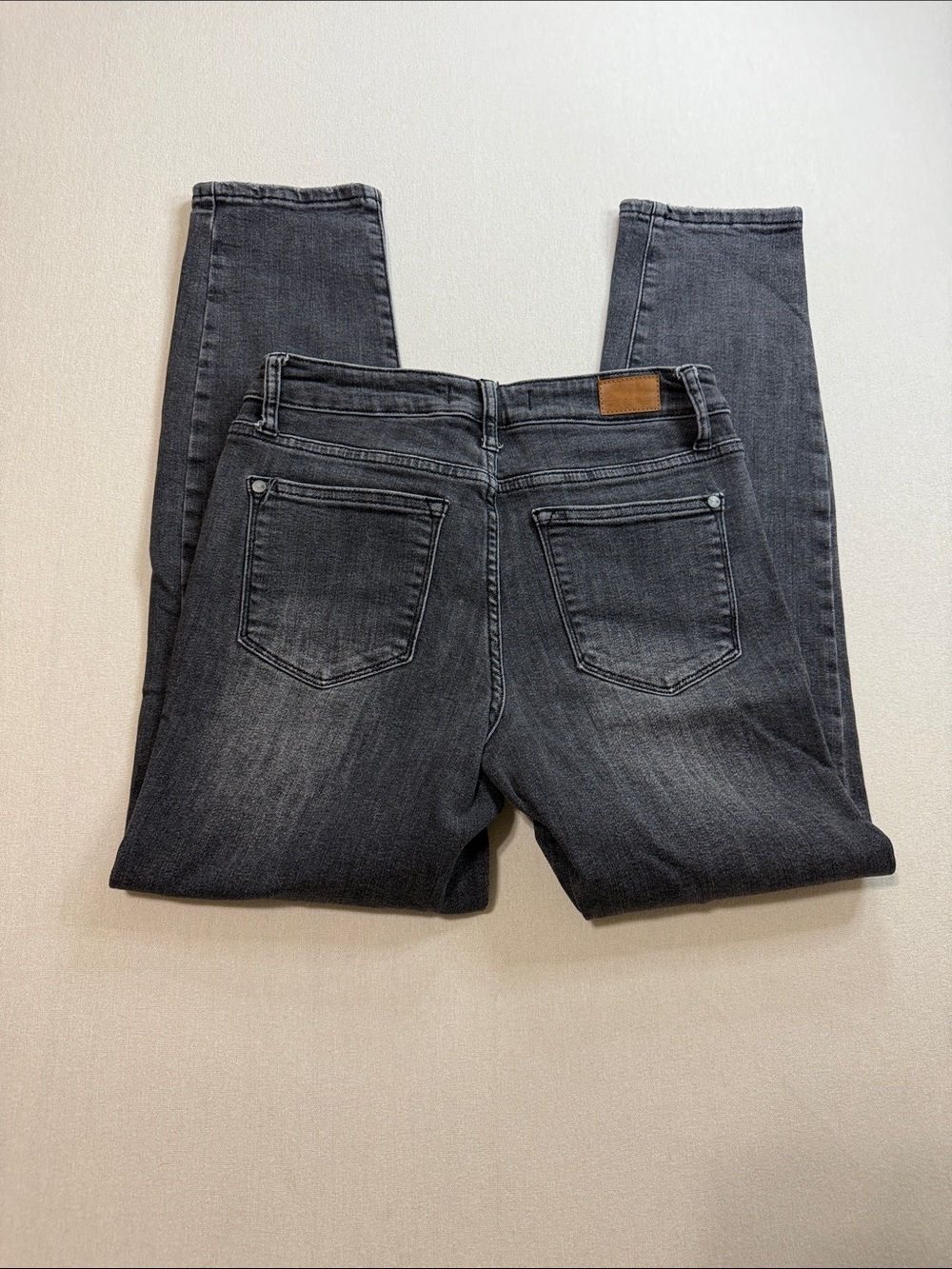 Judy Blue Slim Skinny Jeans in Charcoal Wash